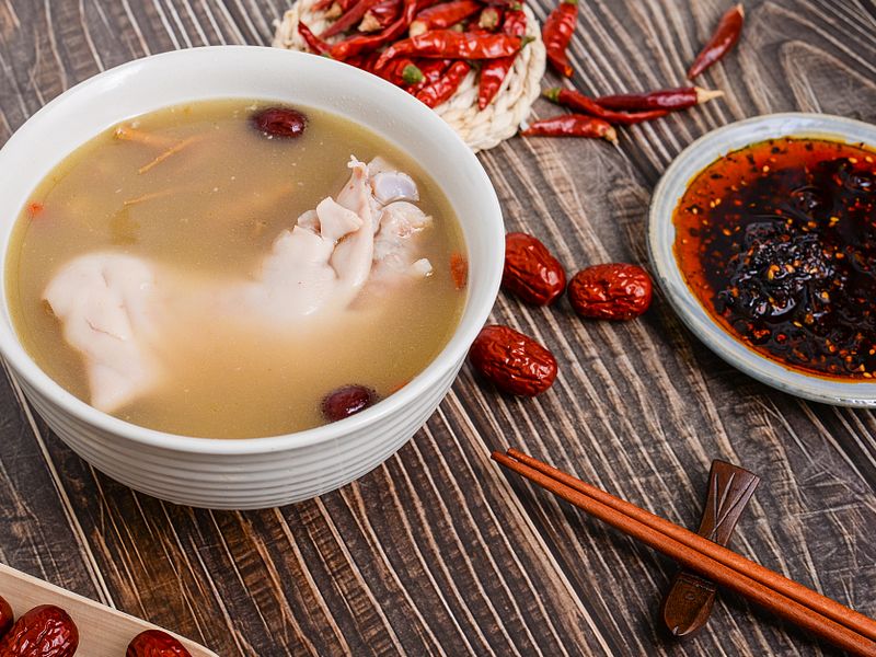 鸡毛店湘菜加盟